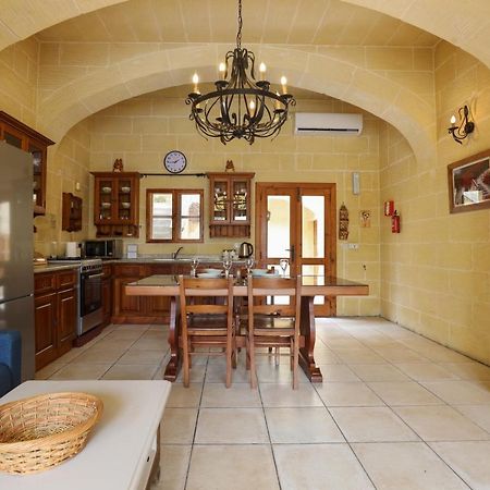 הוילה ויקטוריה Superb Maltese Farmhouse With Private Pool מראה חיצוני תמונה